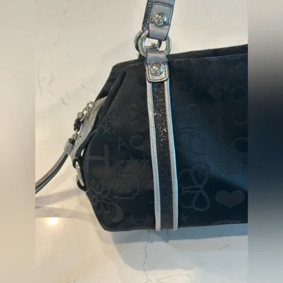 Coach Bandana Glitter Shoulder Bag Silver & Black Daisy Pattern - Picture 10 of 13